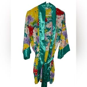 Victoria’s Secret Floral Kimono Robe w/ Belt One Size Tropic Gold Label Vintage